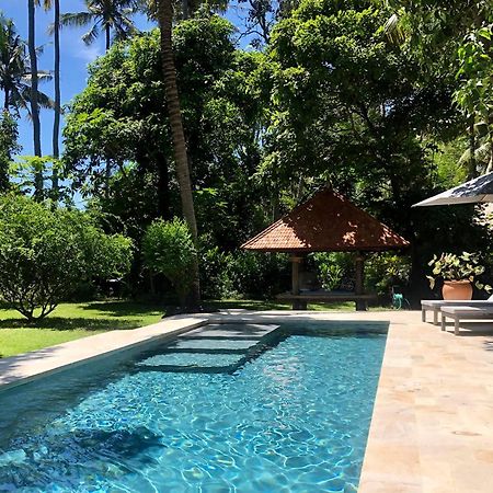Hidden Heaven Rumah Barong Jasri ภายนอก รูปภาพ