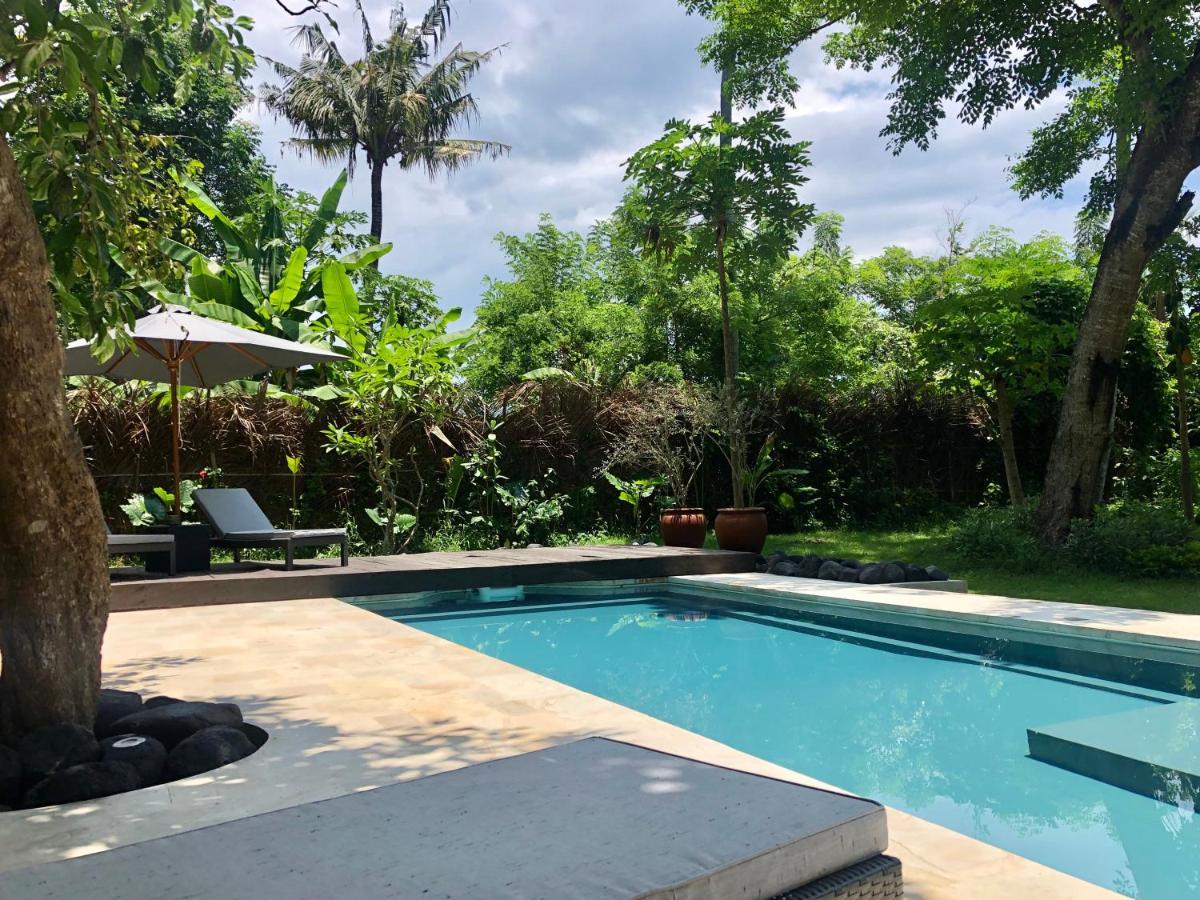Hidden Heaven Rumah Barong Jasri ภายนอก รูปภาพ