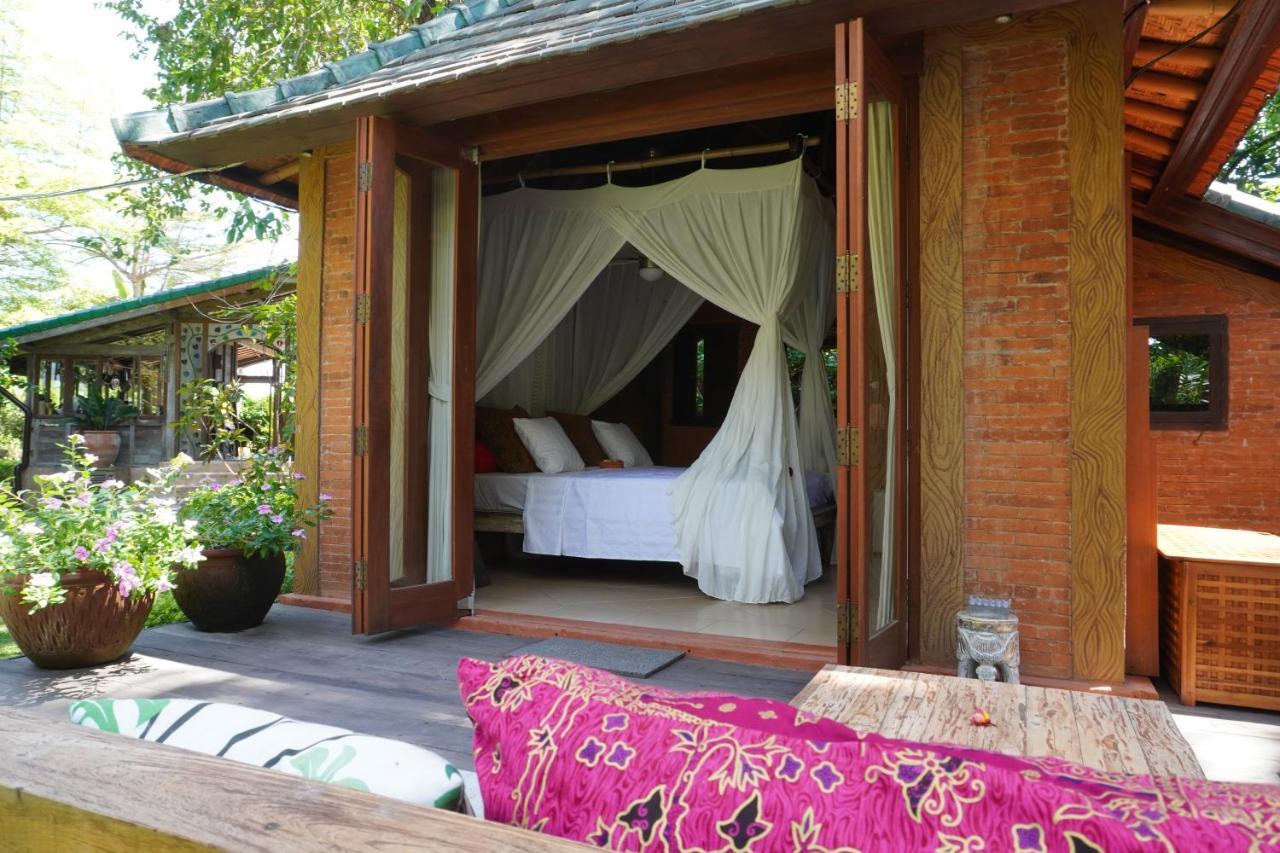 Hidden Heaven Rumah Barong Jasri ภายนอก รูปภาพ